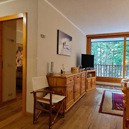 Apartamento Hostdomus - Sansicario R10 *